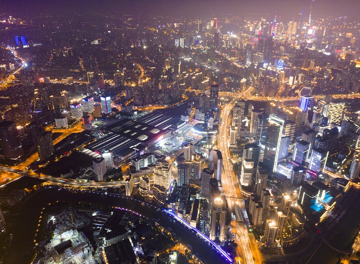 上海火車站地區夜景鳥瞰.jpg